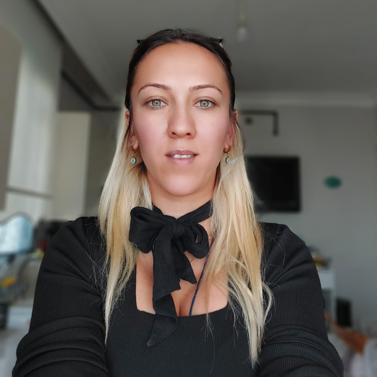 Eğitmen Buğu Akdoğaner Apaydın Fotoğrafı